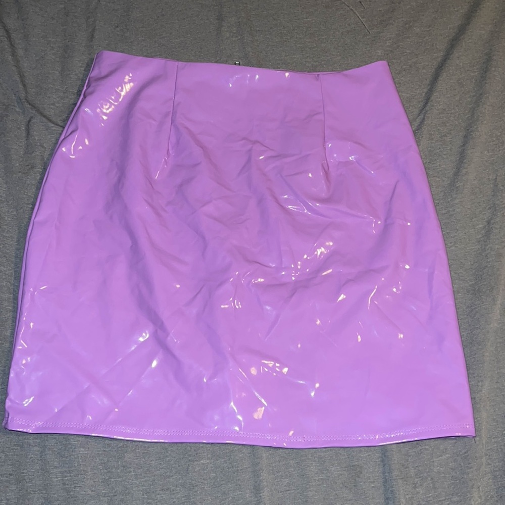 Faux leather mini skirt